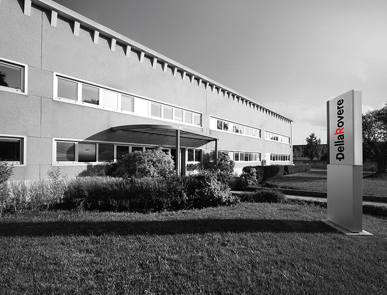 PESARO - Showroom Pesaro - Della Rovere_0